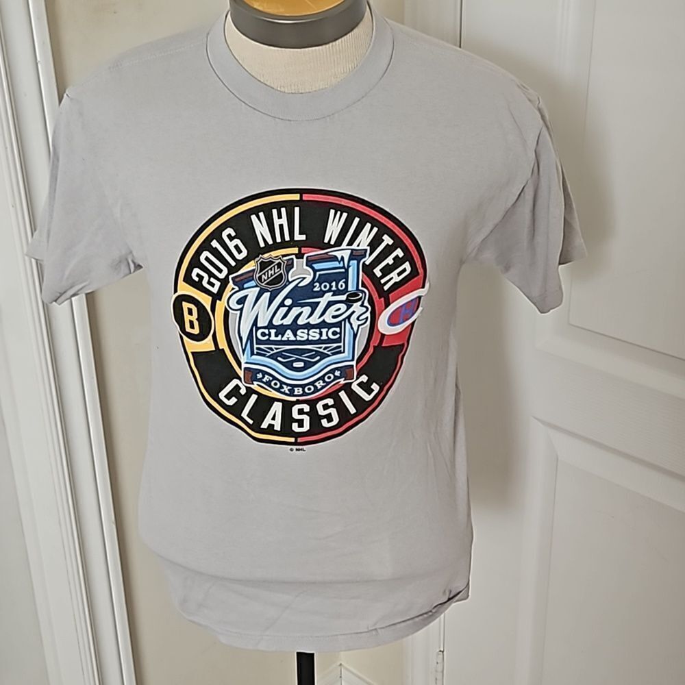 NHL Men's Hockey 2016 Winter Classic Boston Bruins& Canadian Montreal T-Shirt MD